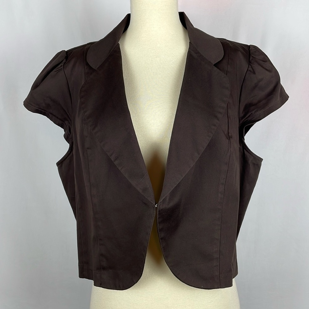 Torrid Chocolate Brown Cap Sleeve Top/Vest with Hook and Eye Closure - Size 2X